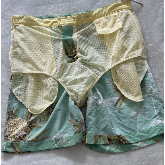 Tommy Bahama Mens Swim Shorts Trunks Medium Pineapple Island Resort M - Picture 10 of 11